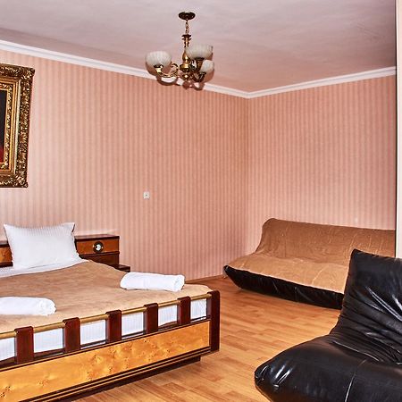 Hotel Georgia Gori Kültér fotó