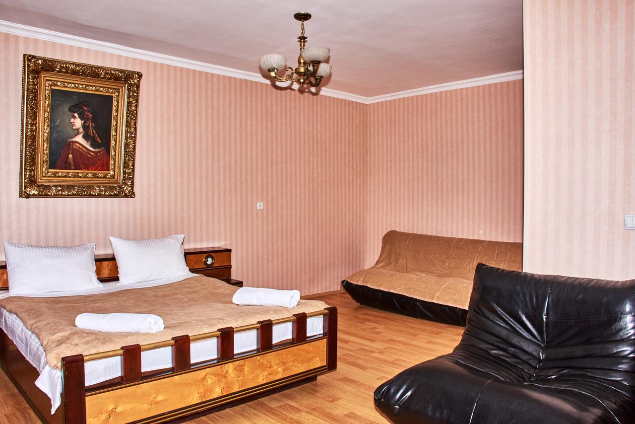 Hotel Georgia Gori Kültér fotó