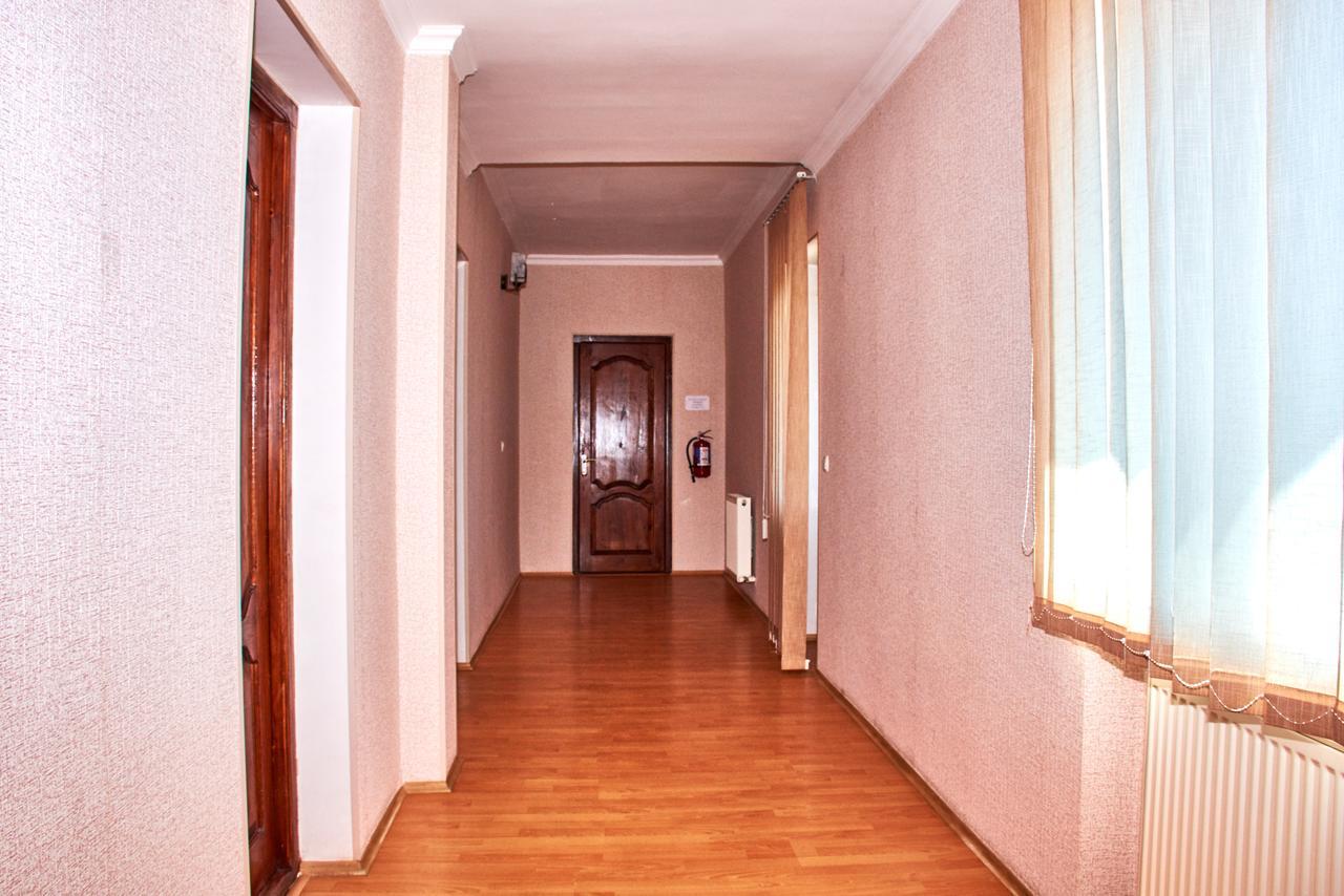 Hotel Georgia Gori Kültér fotó