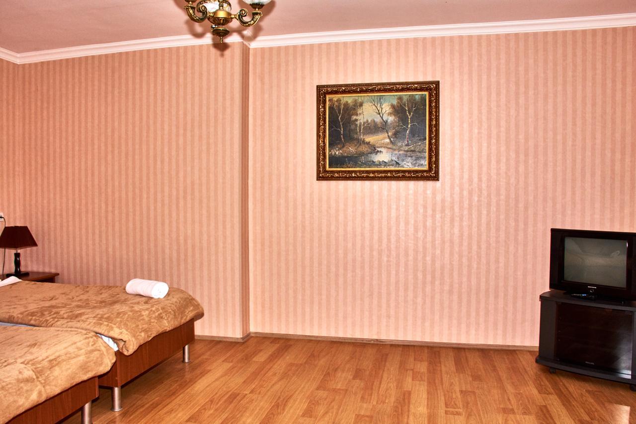 Hotel Georgia Gori Kültér fotó