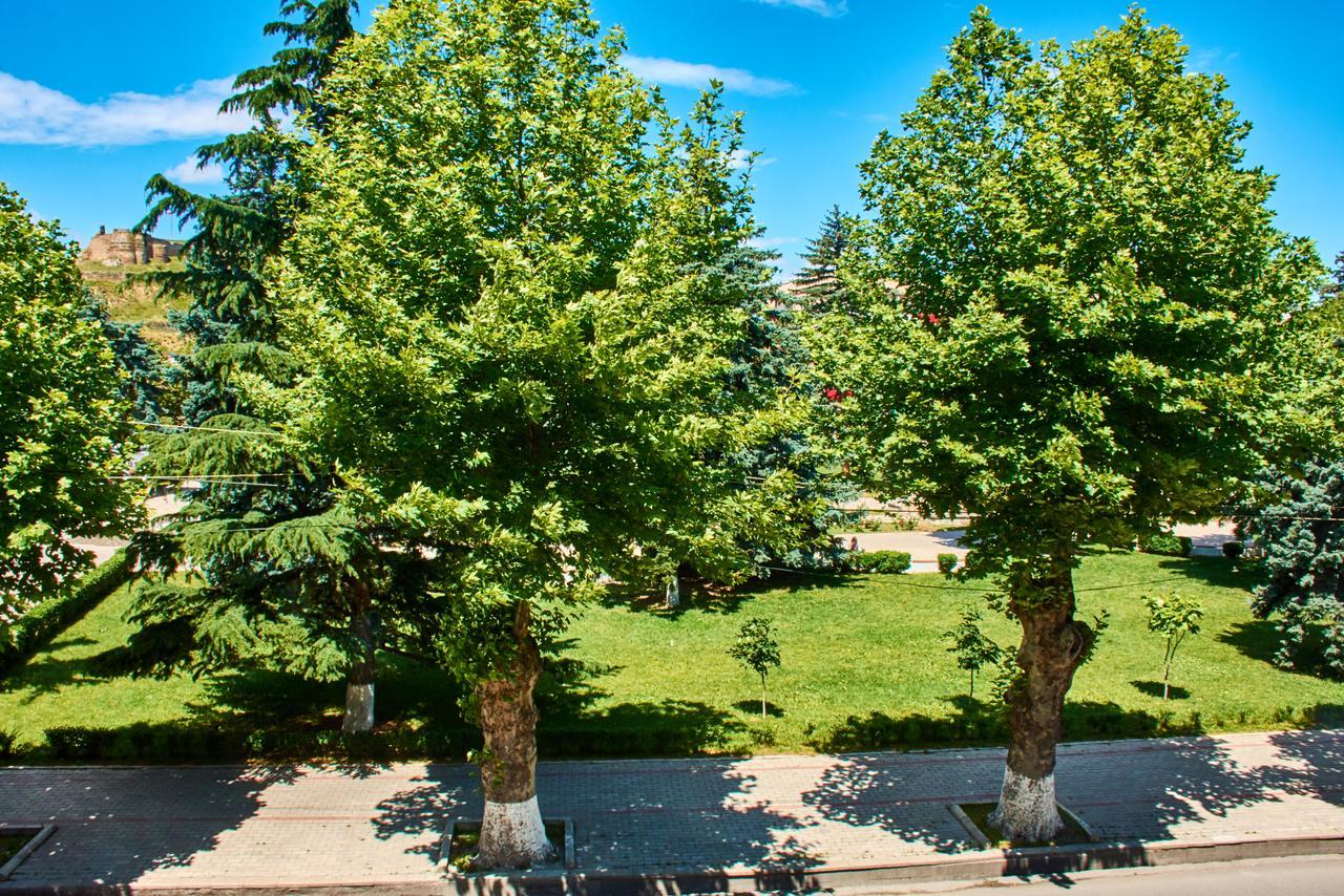 Hotel Georgia Gori Kültér fotó