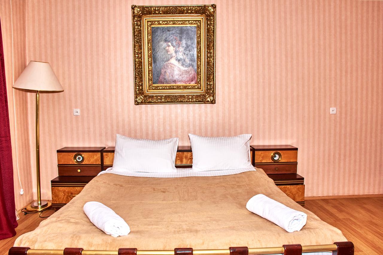Hotel Georgia Gori Kültér fotó